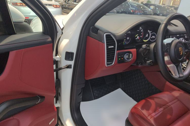 Used Porsche Cayenne E-Hybrid 2019 Cayenne E-Hybrid 2.0T