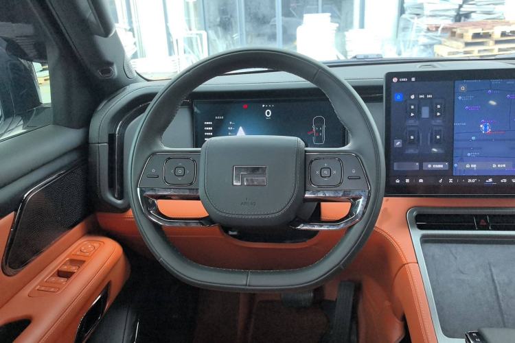 Used Polestones 01 2023 All-Purpose 7-Seater Version
