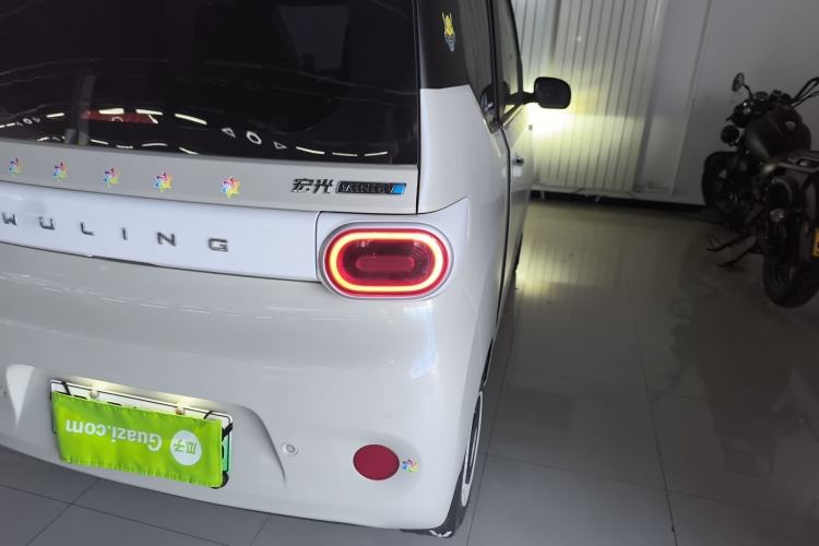 Used Wuling Hongguang MINIEV 2024 3rd Generation 215km Youth Edition Right Rear Taillight