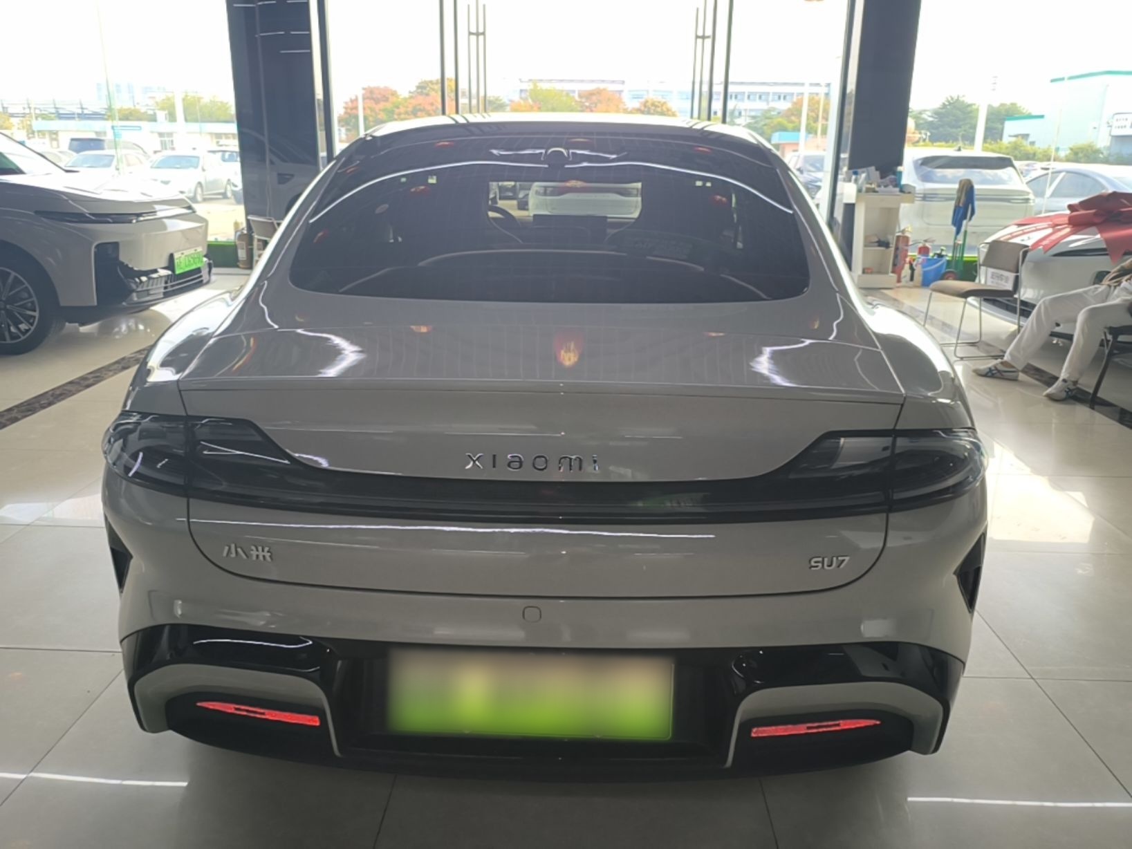 Xiaomi Auto SU7 2024 Rear-Drive Standard Founder Edition — снимка 5