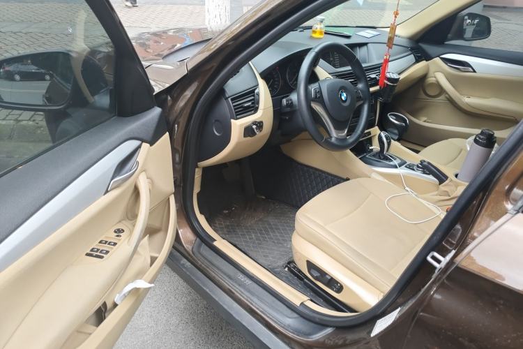 Used BMW X1 2014 sDrive18i Leading Model Driver Seat