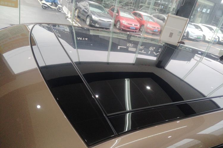 Used Land Rover Range Rover Evoque 2023 Aurora L 249 PS Collins Antique Bronze Special Edition
