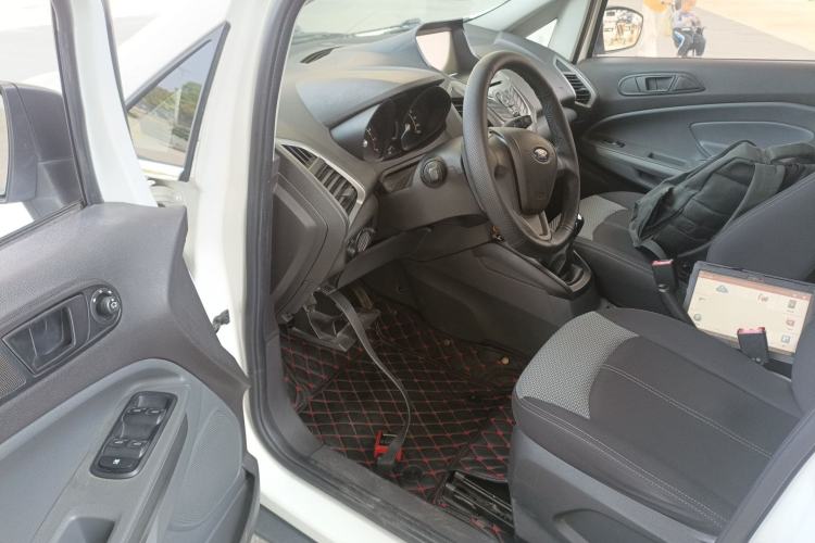 Used Ford EcoSport 2017 1.5L Manual Comfort Model Driver Seat