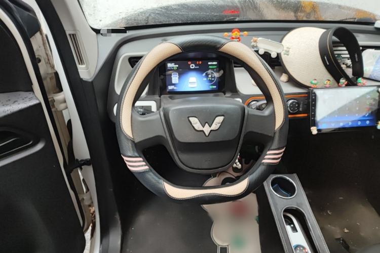 Used Wuling Hongguang MINIEV 2020 Zizai Version Lithium-NMC
