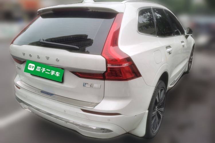 Used Volvo XC60 New Energy 2022 T8 Plug-in Hybrid Long-Range All-Wheel Drive Luxury Edition
