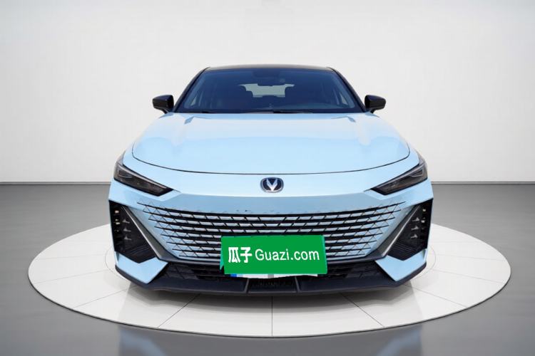 Used CHANGAN UNI-V 2022 1.5T Prestige Version Exterior 1