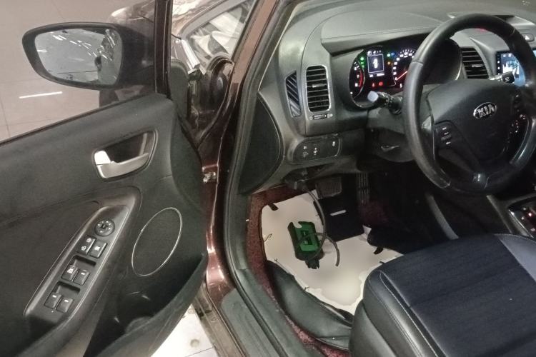 Used Kia K3 2017 1.6L Automatic 15th Anniversary Special Edition GLS Driver Seat