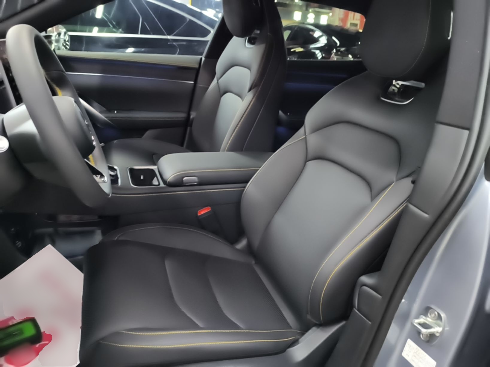Vordere Reihe im Auto