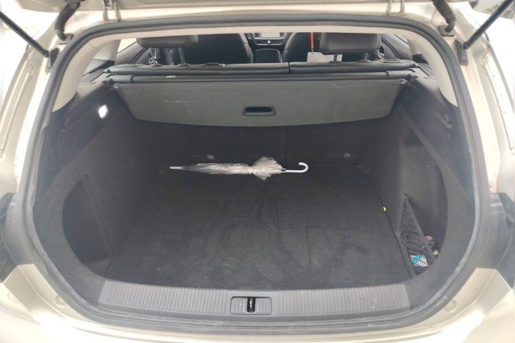 Used Roewe Ei5 2019 Luxury Edition Trunk