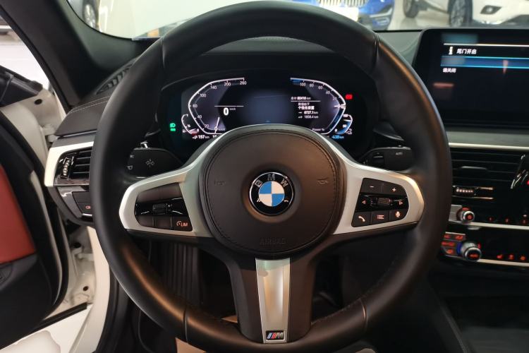 Used BMW 5 Series New Energy 2021 Restyled 535Le M Sport Package
