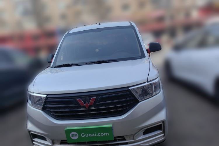 Used Wuling Hongguang V 2022 1.5L Jingqu Version Hydraulic Power Steering LAR