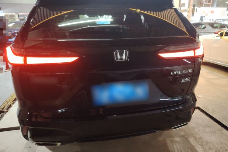 Used Honda Breeze 2023 240TURBO Two-Wheel-Drive Luxury Edition 5 Seats
