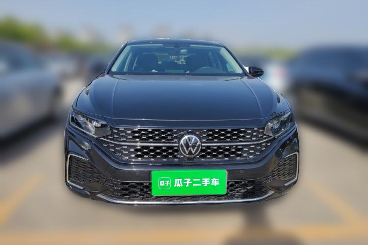 Used Volkswagen Passat 2022 330TSI Starry Elite Edition
