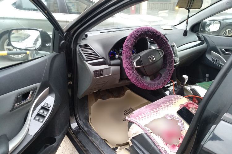 Used Zotye Z300 2012 1.5L Manual Elite Edition
