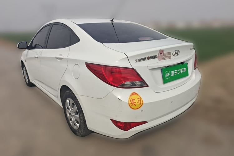 Used Hyundai Verna (older generation) 2014 1.4L Manual Smart GLS Trim
