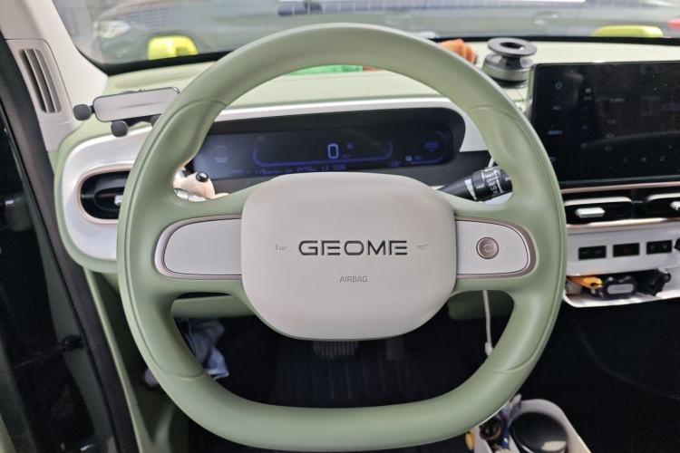 Used Geely Galaxy Panda 2025 210km Panda Rider Steering Wheel