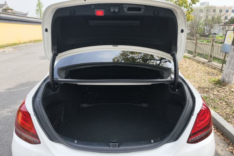 Used Mercedes-Benz C-Class 2020 C 200 L Fashion Edition Sport Version Trunk