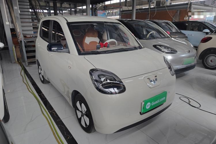 Used Wuling Hongguang MINIEV 2025 Four-Door Version Premium Edition Exterior 1