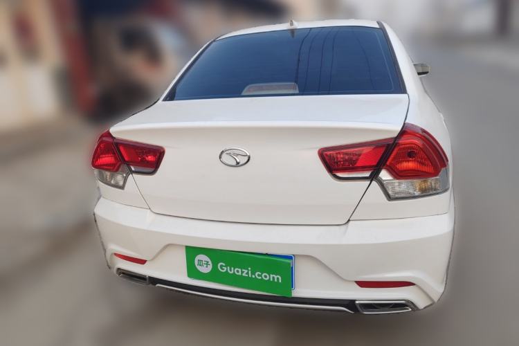 Used Soueast V3 Lingyue 2015 1.5L Manual Happiness Edition Rear