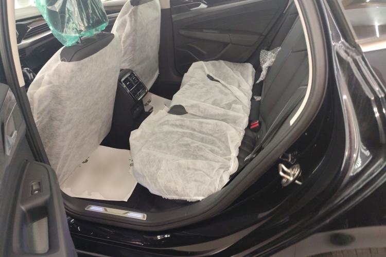 Used Volkswagen Passat New Energy 2025 430 PHEV Hybrid Business Edition Left Rear Seat