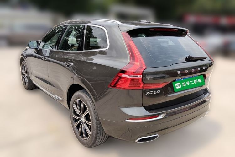 Used Volvo XC60 2021 T5 4x4 Smart Luxury Edition Rear Left 45 Deg