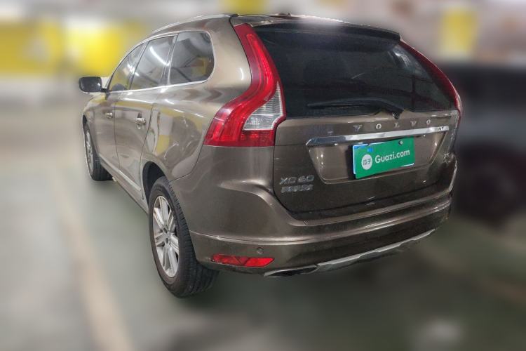 Used Volvo XC60 2015 T5 Smart Upgrade Model
