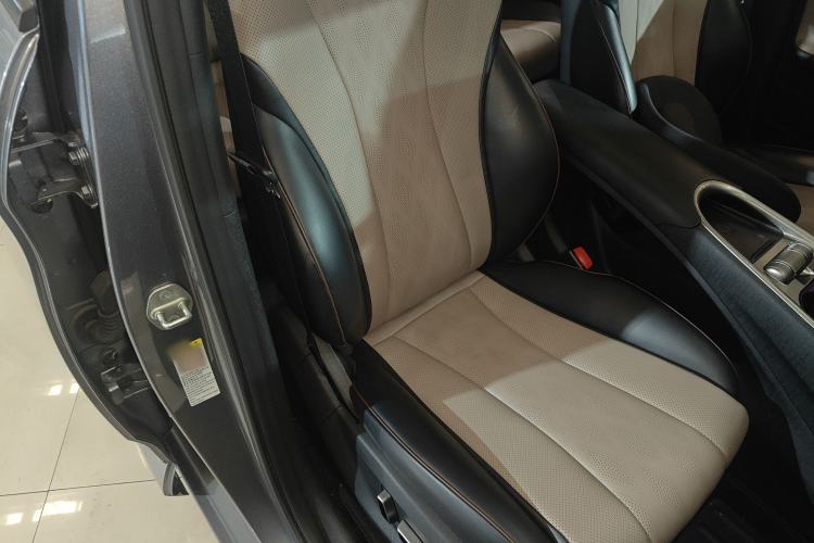 Used BYD Dolphin 2023 420 km Fashion Edition