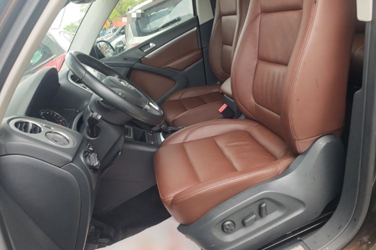 Used Volkswagen Tiguan 2015 1.8TSI Automatic Two-Wheel Drive Luxury Model Left Front Seat