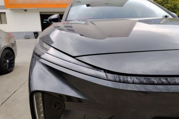 Used Rising R7 2024 Advanced Edition Right Front Headlight