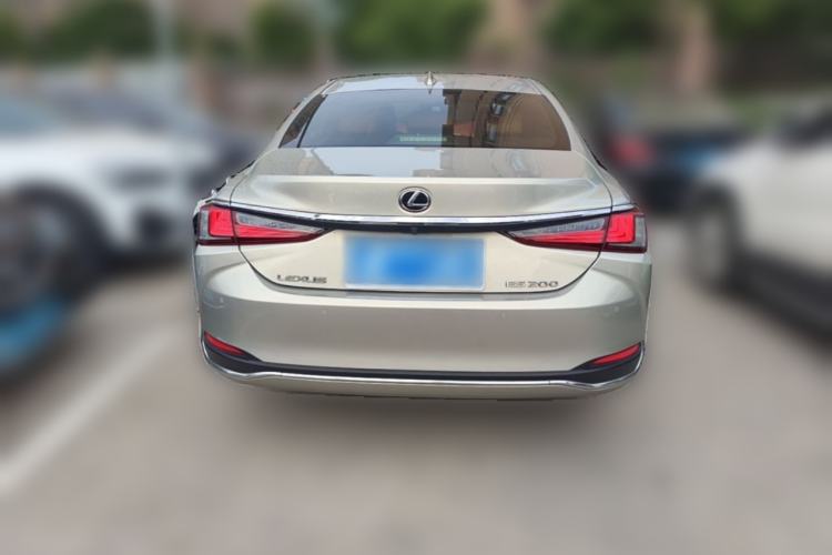Used Lexus ES 2020 200 Excellence Edition
