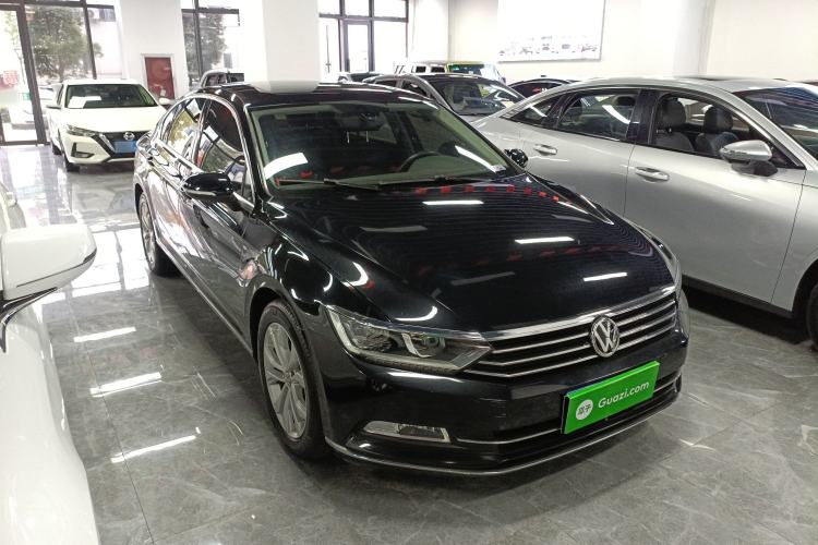 Used Volkswagen Magotan 2018 Facelift 380TSI DSG Luxury Version
