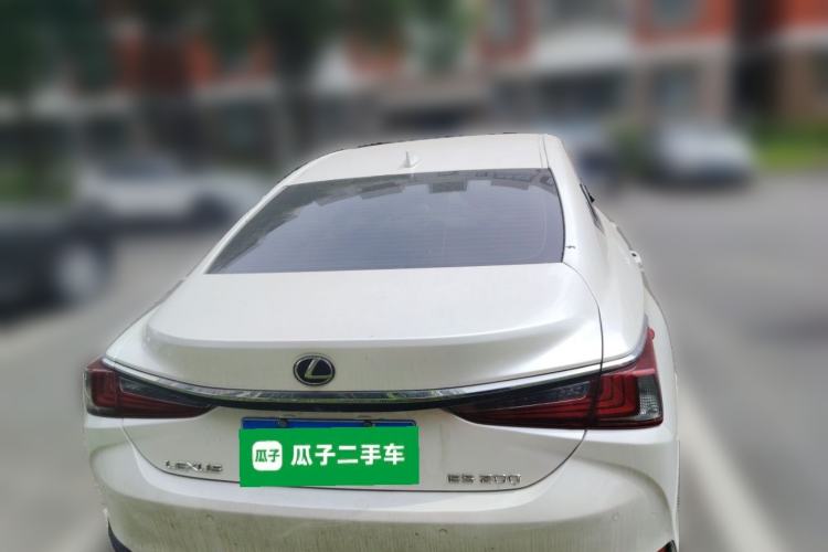 Used Lexus ES 2018 200 Excellence Edition China V Standard
