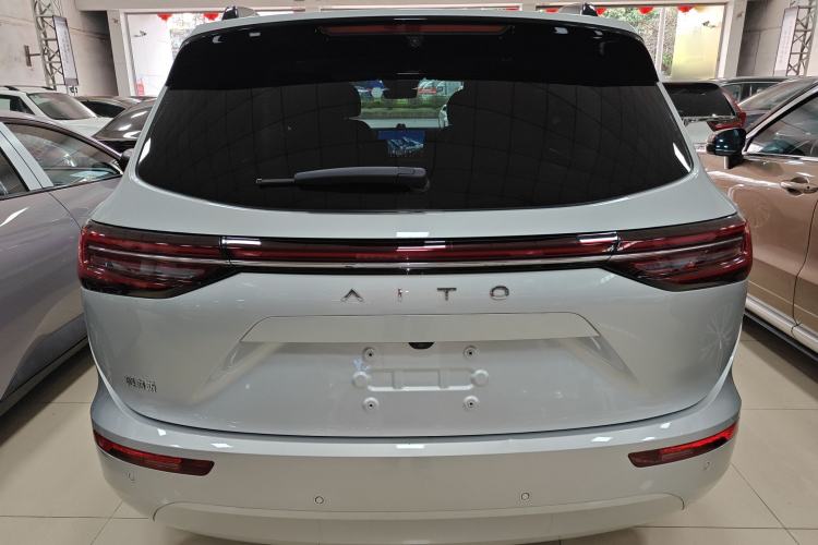 Used Hima AITO M7 2024 1.5T Intelligent Driving Rear-Drive Max Edition 6 Seats Rear