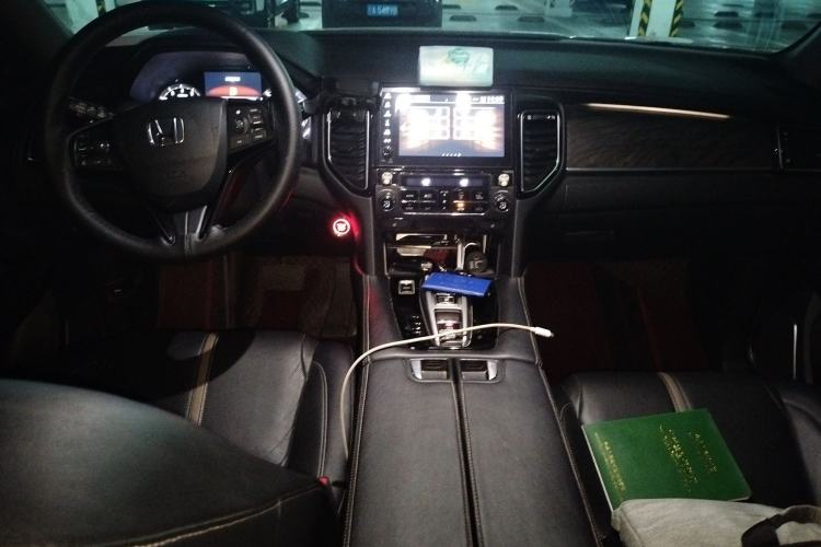 Used Honda UR-V 2020 370TURBO Two-Wheel Drive Luxury Edition
