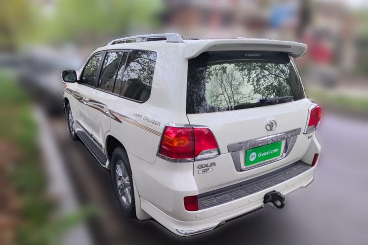 Used Toyota Land Cruiser 2013 4.0L GX-R Middle East Edition
