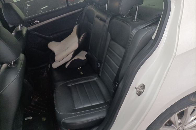 Used Volkswagen Lavida 2017 1.6L Automatic Comfort Edition