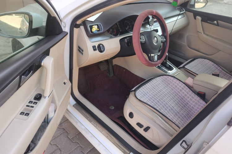 Used Volkswagen Magotan 2013 1.8TSI Premier Model Driver Seat