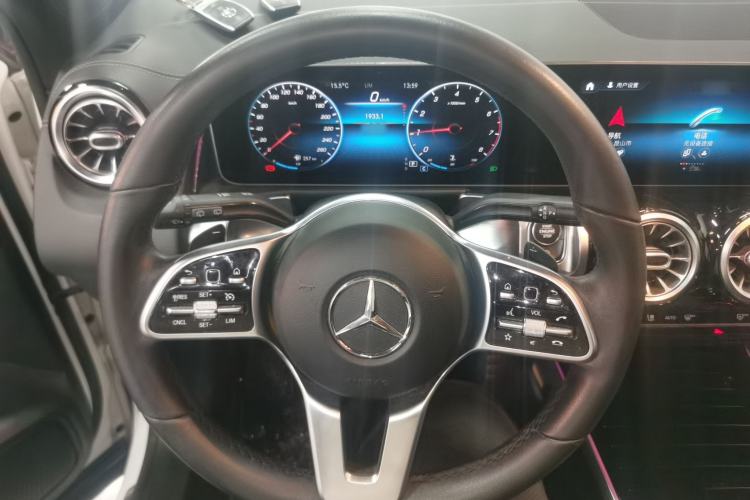 Used Mercedes-Benz GLB 2020 Updated GLB 200 Dynamic Edition Steering Wheel