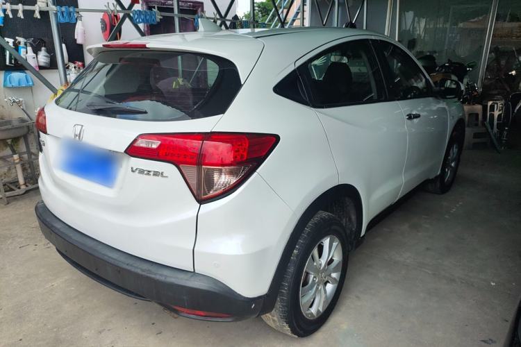 Used Honda Vezel 2015 1.8L CVT 2WD Elite Model
