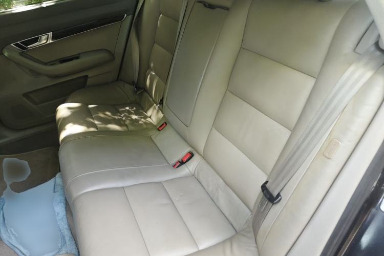 Used Audi A6L 2005 2.4L Comfort Edition

