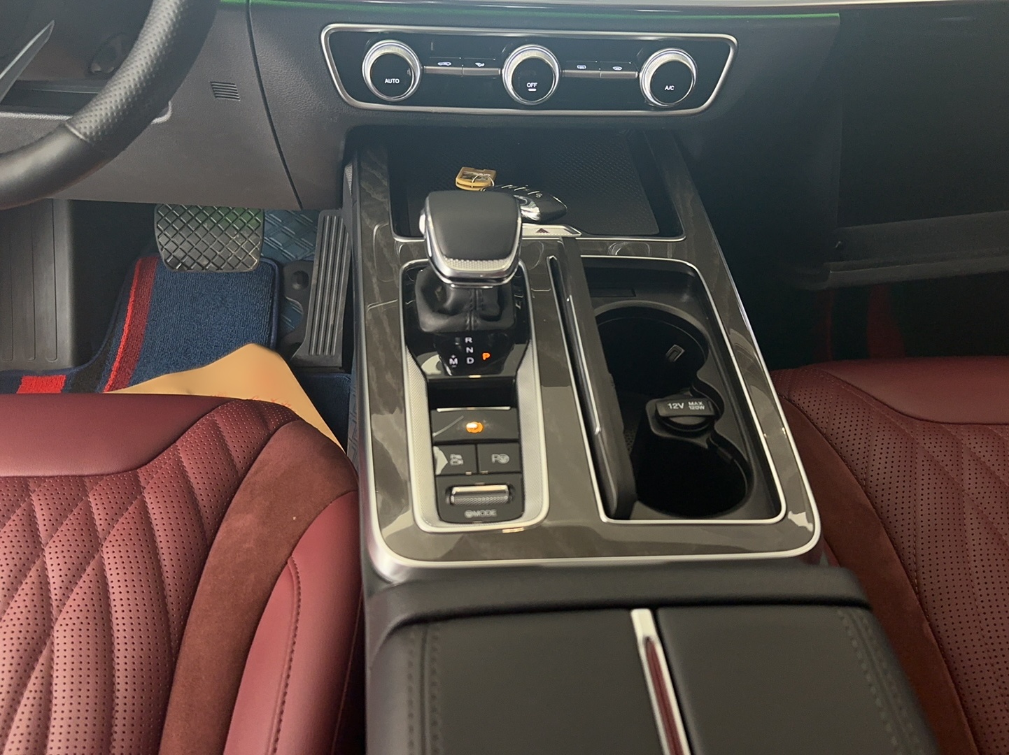 Hongqi HS5 2023 2.0T Four-Wheel Drive Flagship Pro Edition - Chinese Trim Ling — снимка 10