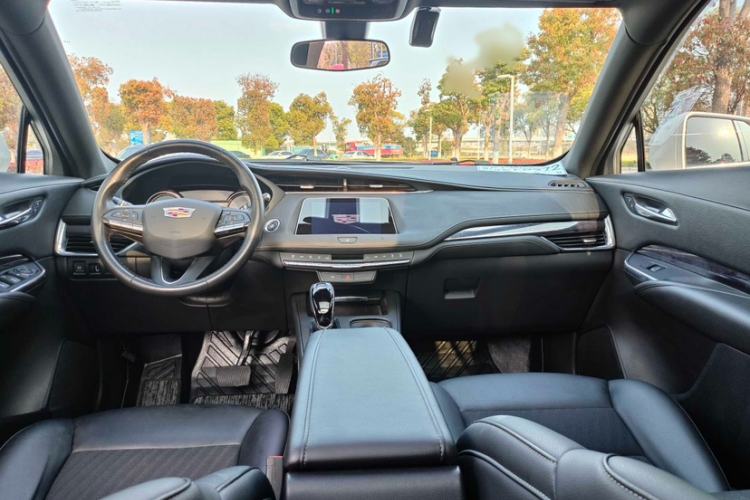 Used Cadillac XT4 2021 28T Two-Wheel Drive Tech Edition
