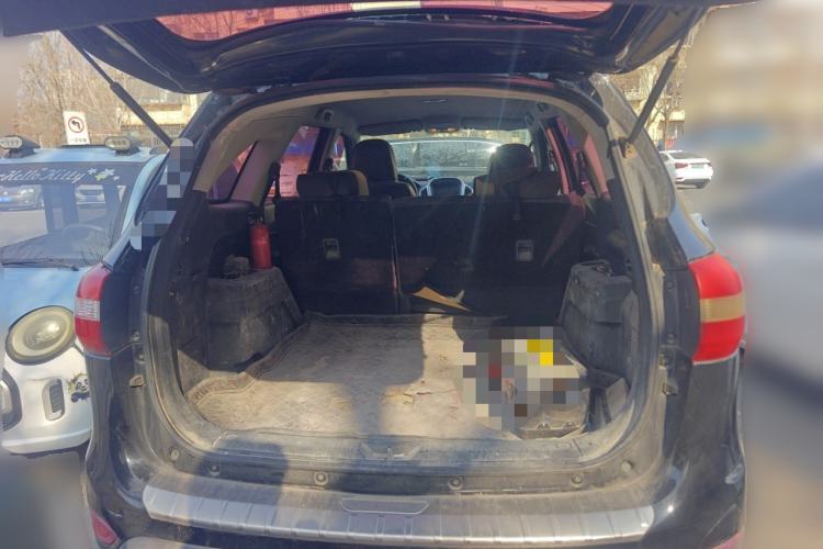 Used JMC Yusheng S350 2013 2.0T Manual Two-Wheel Drive Gasoline Ultra-Luxury 5-Seater
