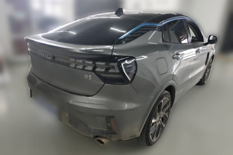 Used Lynk & Co 05 2020 2.0TD Two-Wheel Drive Shine Halo Rear Right 45 Deg