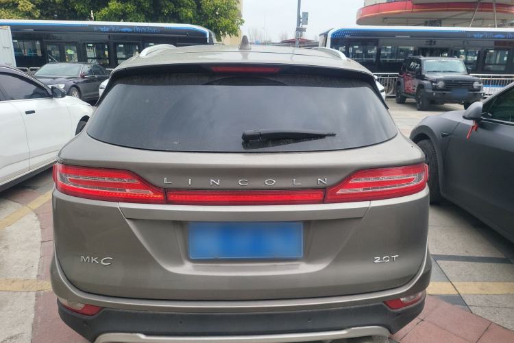 Used Lincoln MKC 2017 2.0T Two-Wheel-Drive Luxury Edition Rear