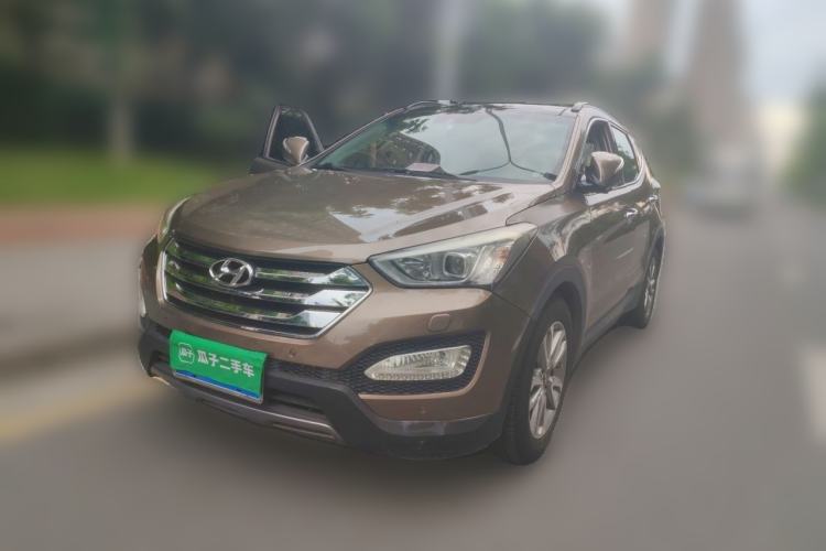Used Hyundai Santa Fe 2013 2.0T Automatic All-Wheel Drive Top Trim