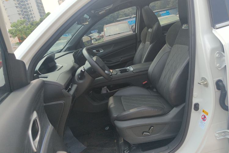 Used CHANGAN NEVO Q05 2025 Truly Delicious Version 125 Deluxe Edition Left Front Seat