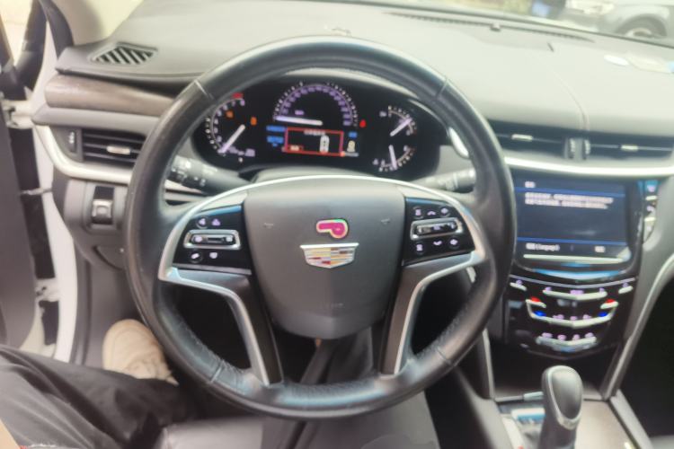 Used Cadillac XTS 2018 28T Elite Edition Steering Wheel