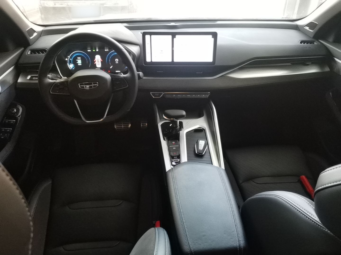 Geely Auto Preface 2024 2.0TD Qingyun Edition — снимка 12