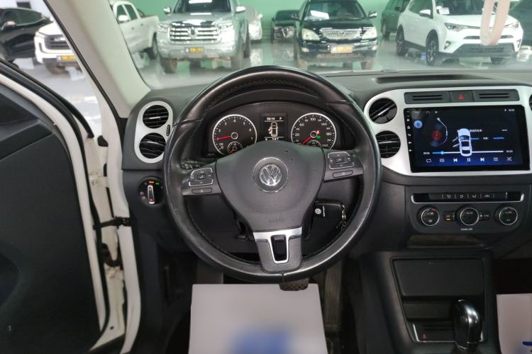 Used Volkswagen Tiguan L 2017 300TSI Automatic Two-Wheel Drive Silk Road Comfort Edition